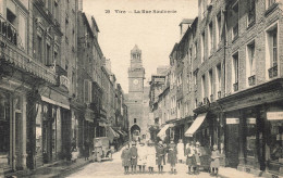 CPA Vire-La Rue Saulnerie-20     L2907 - Vire