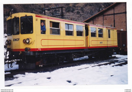 PHOTO Originale TRAINS Wagon SNCF Du TRAIN JAUNE De CERDAGNE Non Datée - Treinen