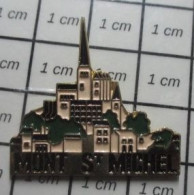 3417 Pin's Pins / Beau Et Rare / VILLES / LE MONT ST MICHEL MANCHE NORMANDIE - Steden