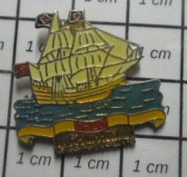 3417  Pin's Pins / BATEAU VOILIER MAYFLOWER 1620 PILGRIMS COLONS PLYMOUTH MASSACHUSSETS - Barcos