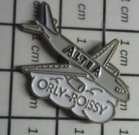 3417 Pin's Pins / Beau Et Rare / AVIATION / AVION GRIS ALTIA ORLY-ROISSY - Aviones