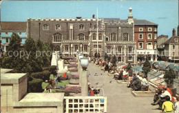 72468962 Norwich UK Guildhall And Garden Of Remembrance  - Andere & Zonder Classificatie