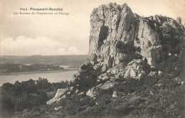 PLOUGASTEL DAOULAS : LES ROCHERS DE L'IMPERATRICE AU PASSAGE - Plougastel-Daoulas