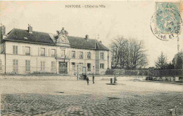 95 - Pontoise - Hôtel De Ville - Animée - CPA - Oblitération Ronde De 1905 - Voir Scans Recto-Verso - Pontoise