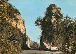 Automobiles - Chouvigny - Les Gorges De La Sioule - Le Rocher Armand - CPM - Voir Scans Recto-Verso - PKW