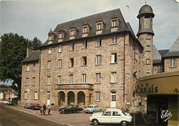 Automobiles - Brive - L'Hôtel De Ville - CPM - Voir Scans Recto-Verso - Passenger Cars