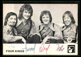 AK Musikergruppe Four Kings Mit Medaillen, Autograph  - Music And Musicians