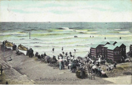 BLANKENBERGHE : Sur Le Brise-Lames. Très Belle Carte. - Blankenberge