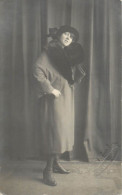 Social History Souvenir Real Photo Elegant Lady Woman Hat Fur Coat Wien - Photographs