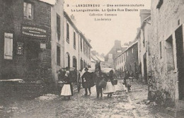 LANDERNEAU - Une Ancienne Coutume La Languimanée. La Quête Rue Daoulas - PHOTOGRAPHE GUENNOU-KERLIDOU - CPA TBon état - Landerneau