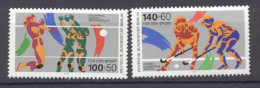 Berlin   Yvert  797/798  *  *  TB   Sport  Volley Et Hockey   Cote 10 Euro   - Unused Stamps