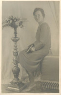Social History Souvenir Real Photo Elegant Woman Coiffure Lady - Photographie