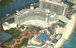 72173942 Miami_Beach Fliegeraufnahme Hotel Fontainebleau - Andere & Zonder Classificatie