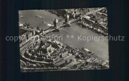 72168857 London Tower And Tower Bridge Aerial View - Sonstige & Ohne Zuordnung