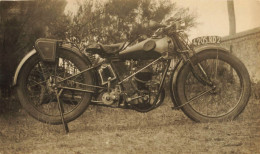 Moto Ancienne De Marque Modèle Type ? * Motos Motocyclette Transport * Photo Ancienne 16x9.5cm - Motorbikes