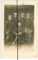 Carte Photo. AUDE. D11. NARBONNE .  Soldats Qui Posent Pour La Photo. - Narbonne