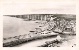 FRANCE - St Valery En Caux - Vue Générale De La Ville Et La Falaise D'amont - Carte Postale Ancienne - Saint Valery En Caux