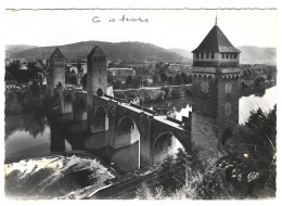 46 Cahors -  Le Pont Valentre - Cahors