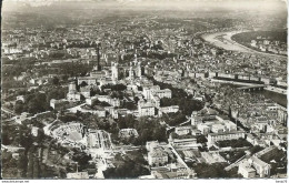 Lyon (69) - Le Théâtre Romain Et La Colline De Fourvière - La Saône Et Le Rhône - Other & Unclassified