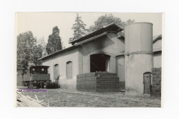 Photo Locomotive CFL Limagne Dépôt Atelier Billom 1962 Puy De Dôme 63 Auvergne France Train Gare Chemin Fer Vapeur VNS - Trenes