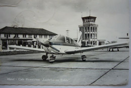 Avion / Airplane / Piper PA-28 "Cherokee" / Seen At Eelde Airport, Netherland / Aéroport De Eelde Pays-Bas - 1946-....: Modern Tijdperk