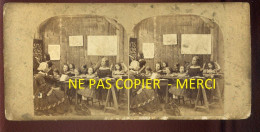 PHOTO STEREO - A L'ECOLE - FORMAT 17 X 8.5 CM  - Stereo-Photographie