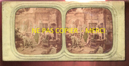 PHOTO STEREO CIRCA 1860 - TRANSPARENTE - SCENE THEATRALE EN COSTUMES - FORMAT 17.5 X 8.5 CM - Fotos Estereoscópicas