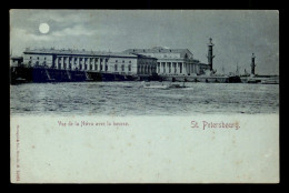 RUSSIE - ST-PETERSBOURG - VUE DE LA NEVA AVEC LA BOURSE - Russia