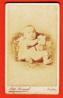 01144 / ⭐ Photo CDV 44-NANTES ◉ PETIT-RENAUD Photographie Du Bon Pasteur 19 Rue Feltre ◉ Bébé Garcon Assis Canapé - Anonyme Personen