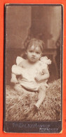 01118 / ⭐ Photo CDV HANNOVER ◉ Fr WALKENHORST Brückstr. ◉ Bébé Fillette FISHER Kleinkind Kleidchen Fell Sitzend 1900s - Anonieme Personen