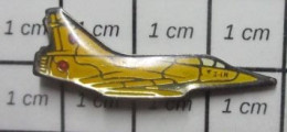 813d Pin's Pins / Beau Et Rare / AVIATION / AVION MIRAGE 2000 DASSAULT CAMOUFLAGE "CANARI MEET" - Aviones