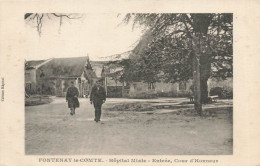 Fontenay Le Comte * Hôpital Mixte , Entrée , Cour D'honneur - Fontenay Le Comte