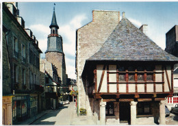 Dinan - Hôtel Kératry Et La Tour De L'Horloge - Dinan