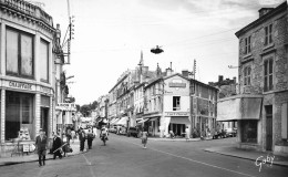 Fontenay Le Comte * Rue De La République * Commerce Maison A. TAVENEAU * Commerces Magasins - Fontenay Le Comte