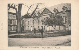 Fontenay Le Comte * Hôpital Mixte , Façade - Fontenay Le Comte