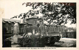 62 - AUCHEL - BUREAUX DES MINES ET MONUMENT AUX MORTS - Andere & Zonder Classificatie