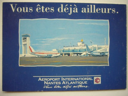 Avion / Airplane / Aéroport International Nantes Atlantique / Nantes Airport - Aerodrome