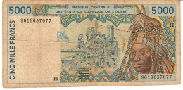 W.A.S. NIGER    P613Hd 5000 FRANCS (19)96 1996  Signature 28  FINE - West African States