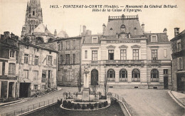 Fontenay Le Comte * Place Et Hôtel De La Caisse D'Epargne * Monument Belliard * Banque Banco Bank * Café TURPAULT - Fontenay Le Comte