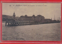 Carte Postale 14. Trouville Reine Des Plages Casino Et Jetée   Très Beau Plan - Trouville