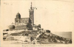 13 - MARSEILLE - NOTRE DAME DE LA GARDE - Notre-Dame De La Garde, Aufzug Und Marienfigur