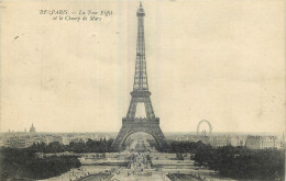 75 - PARIS - LA TOUR EIFFEL ET LE CHAMP DE MARS - Eiffeltoren