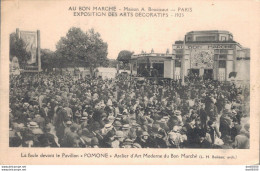 75 EXPOSITION DES ARTS DECORATIFS PARIS 1925 LA FOULE DEVANT LE PAVILLON POMONE - Ausstellungen