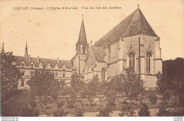 86 LIGUGE L'EGLISE ABBATIALE VUE DU COTE DES JARDINS - Autres & Non Classés