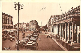 33 - Bordeaux - Place De La Comédie - Animée - Automobiles - Carte Neuve - CPA - Voir Scans Recto-Verso - Bordeaux