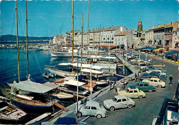 Automobiles - Saint Tropez - Le Port, Le Quai Bailli De Suffren Et Le Quai Jean Jaurès - Bateaux - CPM - Voir Scans Rect - Toerisme