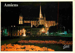 80 - Amiens - La Place D'Aguesseau Et La Cathédrale Notre-Dame Côté Sud - Vue De Nuit - CPM - Voir Scans Recto-Verso - Amiens