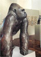 Animaux - Singes - Royal Academy Of Arts - Statue De Gorille - Statue De Charlie Chaplin - Carte Neuve - CPM - Voir Scan - Singes