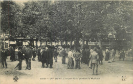 03 - VICHY  ANCIEN PARC PENDANT LA MUSIQUE - Vichy