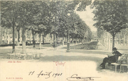 03 - VICHY  ALLEE DU PARC - Vichy